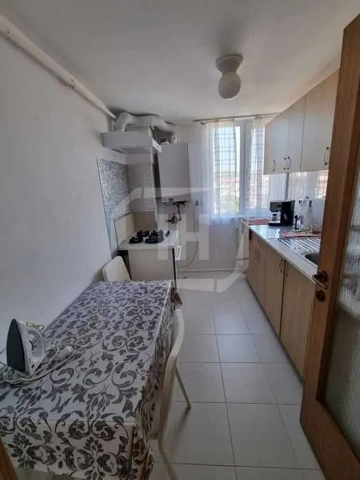 Apartament 2 camere, zona Podul Portelanului