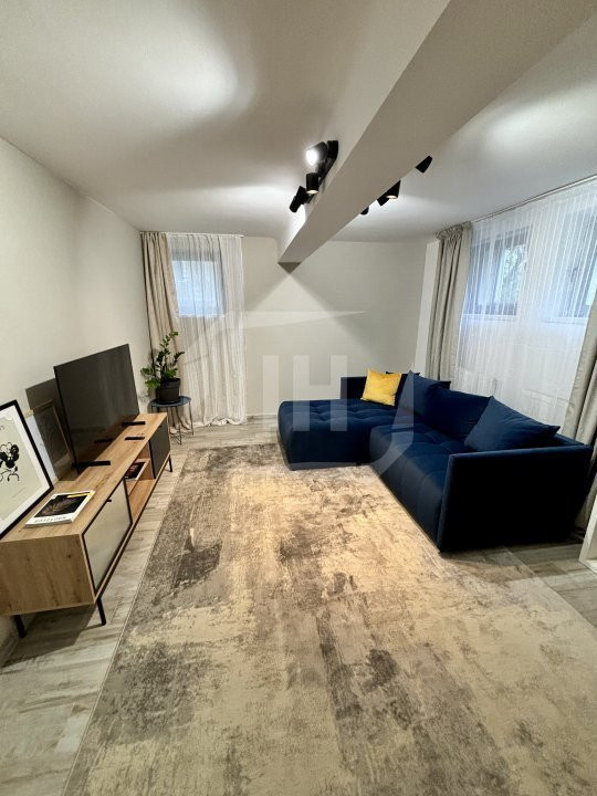Apartament 2 camere, modern, prima inchiriere, zona Piata Cipariu