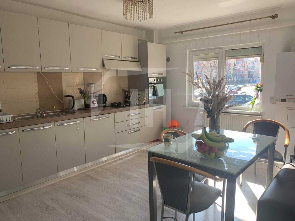 Apartament 2 camere, 75 mp, decomandat, cartier Plopilor