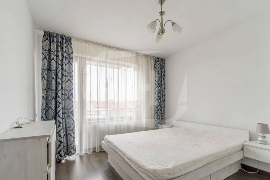 Apartament 2 camere, decomandat, parcare, Borhanci