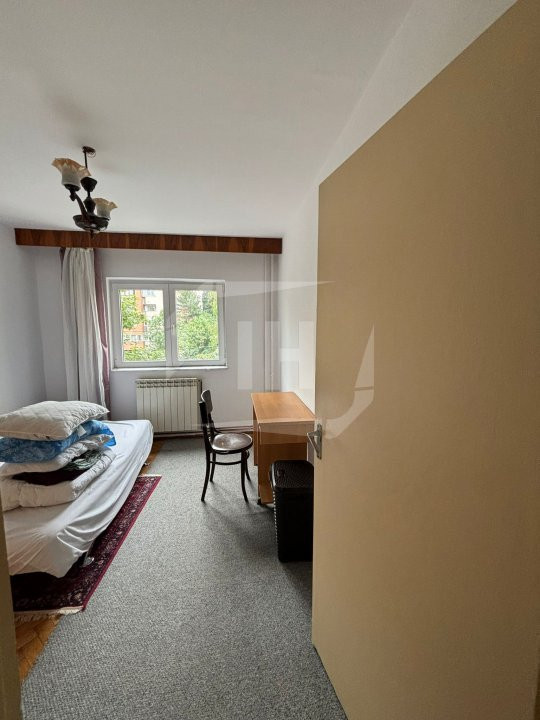 Apartament 3 camere I decomandat I zona Titulescu I Piata Cipariu 
