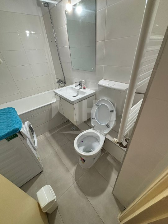 Apartament 3 camere I decomandat I zona Titulescu I Piata Cipariu 