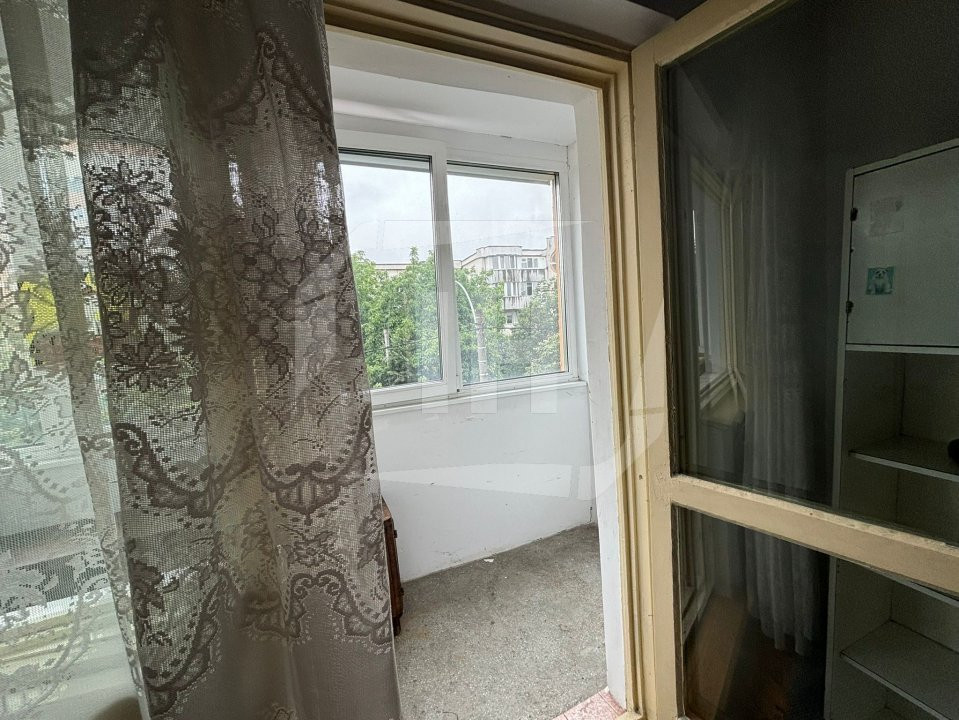 Apartament 3 camere I decomandat I zona Titulescu I Piata Cipariu 