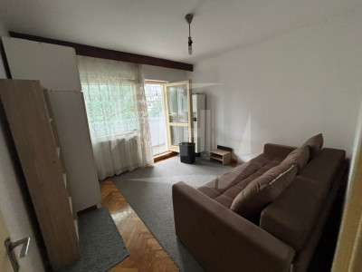 Apartament 3 camere I decomandat I zona Titulescu I Piata Cipariu 