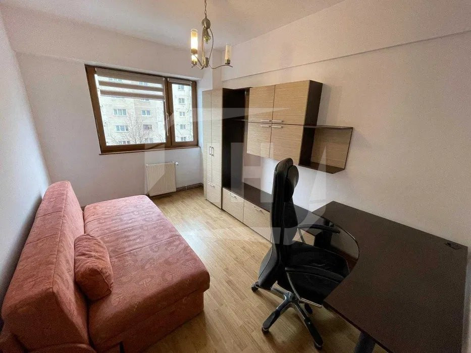 Apartament 3 camere + balcon, garaj, Zona Calea Dorobanților