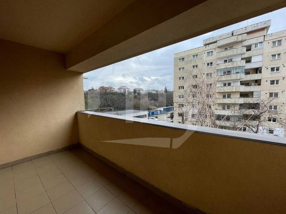 Apartament 3 camere + balcon, garaj, Zona Calea Dorobanților