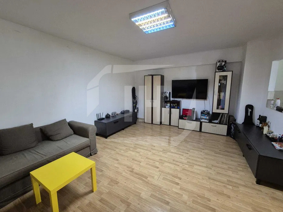 Apartament 3 camere, bloc nou, parcare, zona Dorobantilor
