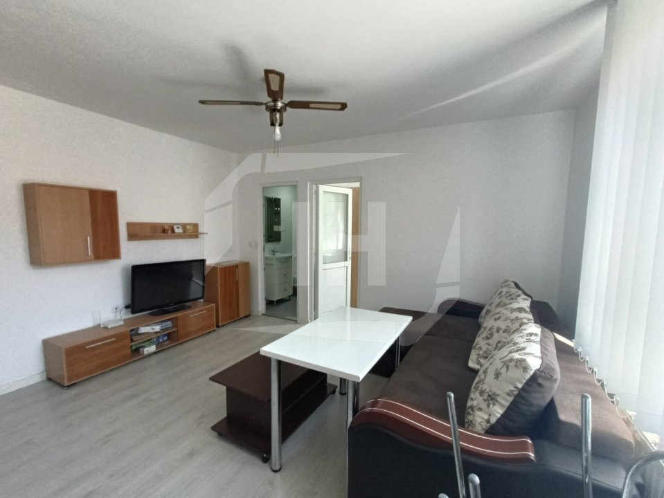 Apartament 3 camere, etaj 1, renovat complet, zona Pietei Hermes in Gheorgheni