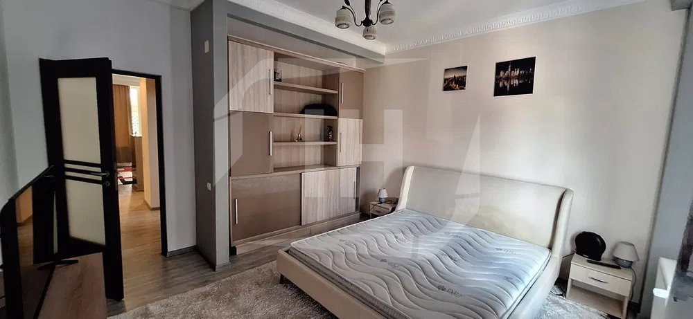 Apartament 2 camere, 2 parcari, terasa, Borhanci