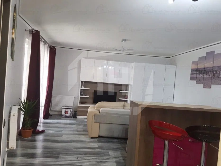 Apartament 2 camere, modern, zona Platinia