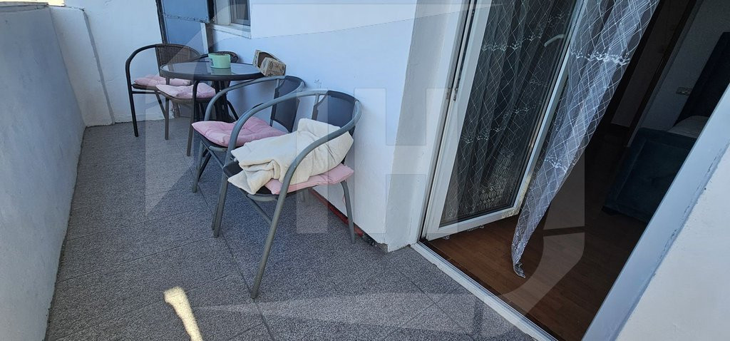 Apartament 3 camere decomandat cu 2 bai, zona Bld Primaverii