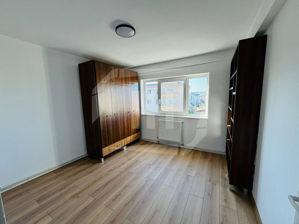 Apartament 2 camere, decomandat, 50 mp, zona Iulius Mall