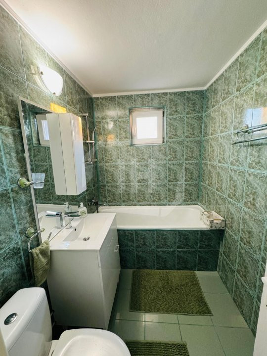 Apartament 2 camere, decomandat, 50 mp, zona Iulius Mall
