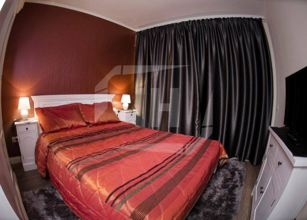 Apartament 2 camere, parcare , zona FSEGA