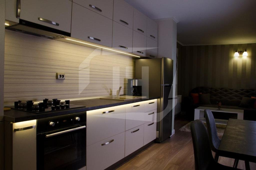 Apartament 2 camere, parcare , zona FSEGA