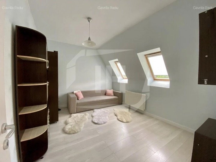 Apartament 3 camere, parcare, Andrei Muresianu