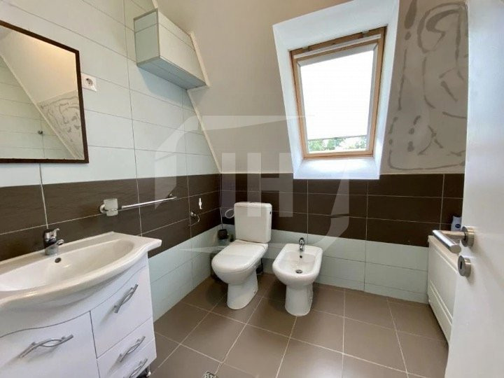 Apartament 3 camere, parcare, Andrei Muresianu