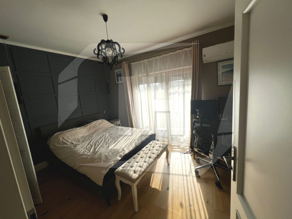 Casa de vanzare, 4 parcari, complet mobilata si utilata
