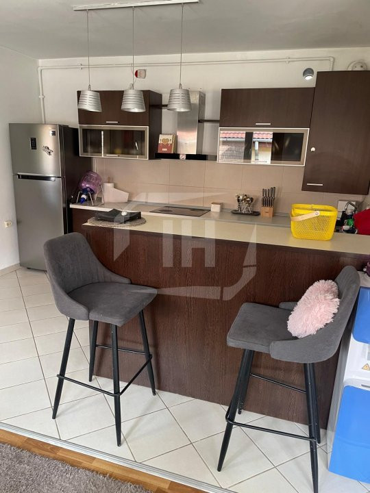 Apartament 3 camere, 2 bai, semidecomandat, Gheorgheni