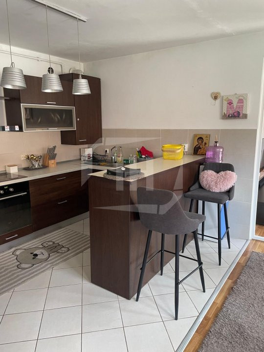 Apartament 3 camere, 2 bai, semidecomandat, Gheorgheni