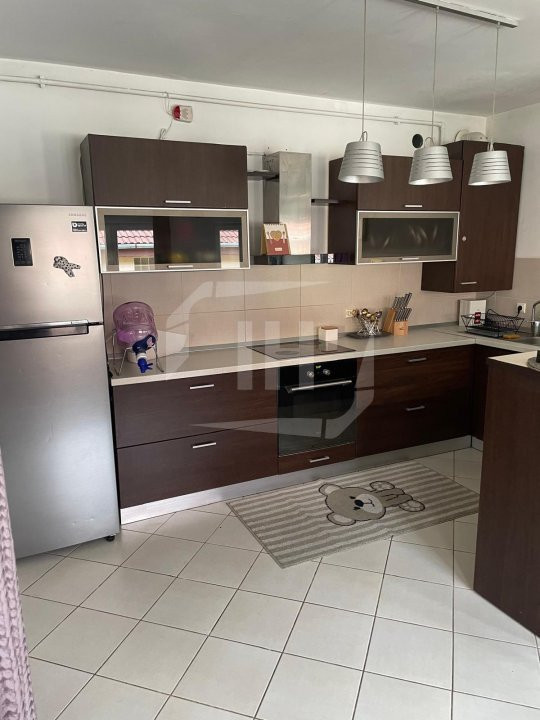 Apartament 3 camere, 2 bai, semidecomandat, Gheorgheni