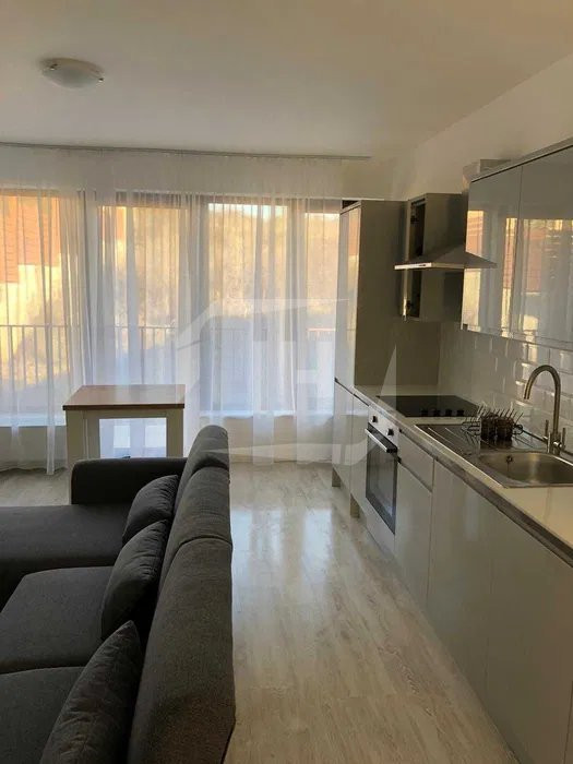 Apartament 3 camere, modern, parcare, AC, ZONA AUCHAN-IRIS