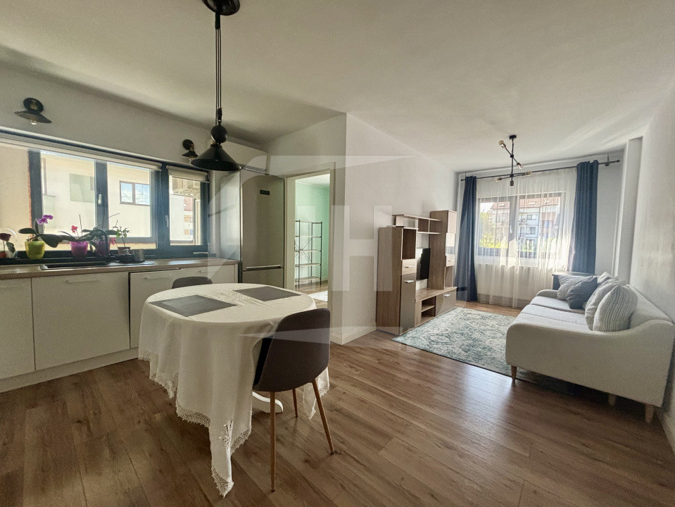Apartament 3 camere, balcon, AC, parcare, Borhnaci
