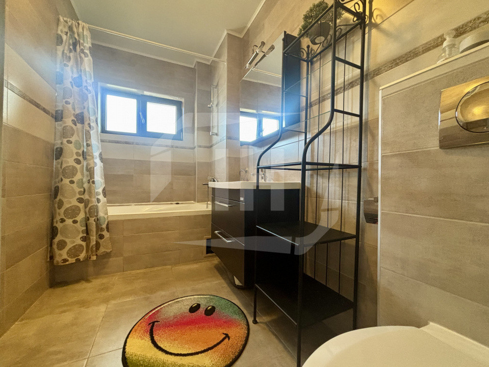 Apartament 3 camere, balcon, AC, parcare, Borhnaci