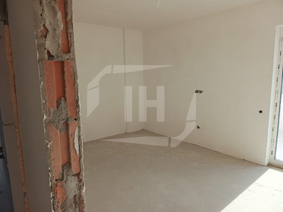2 camere, semifinisat, parcare, Pod Ira