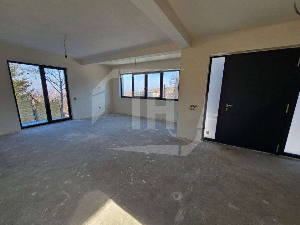 Casa individuala  moderna 270 mp utili, terasa circulabila cu panorama 360 