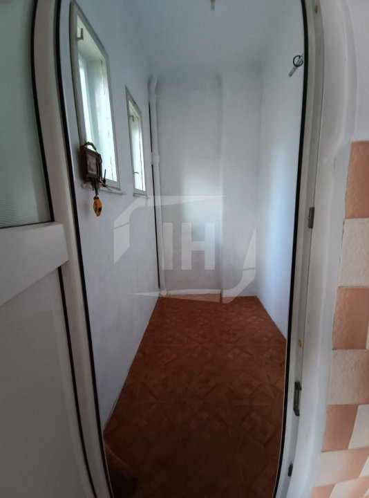 Apartament 2 camere , decomandat, clasic, zona Centrala