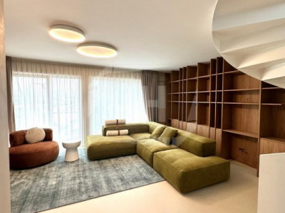Penthouse 90 mp, 60 mp terase in zona semicentrala!