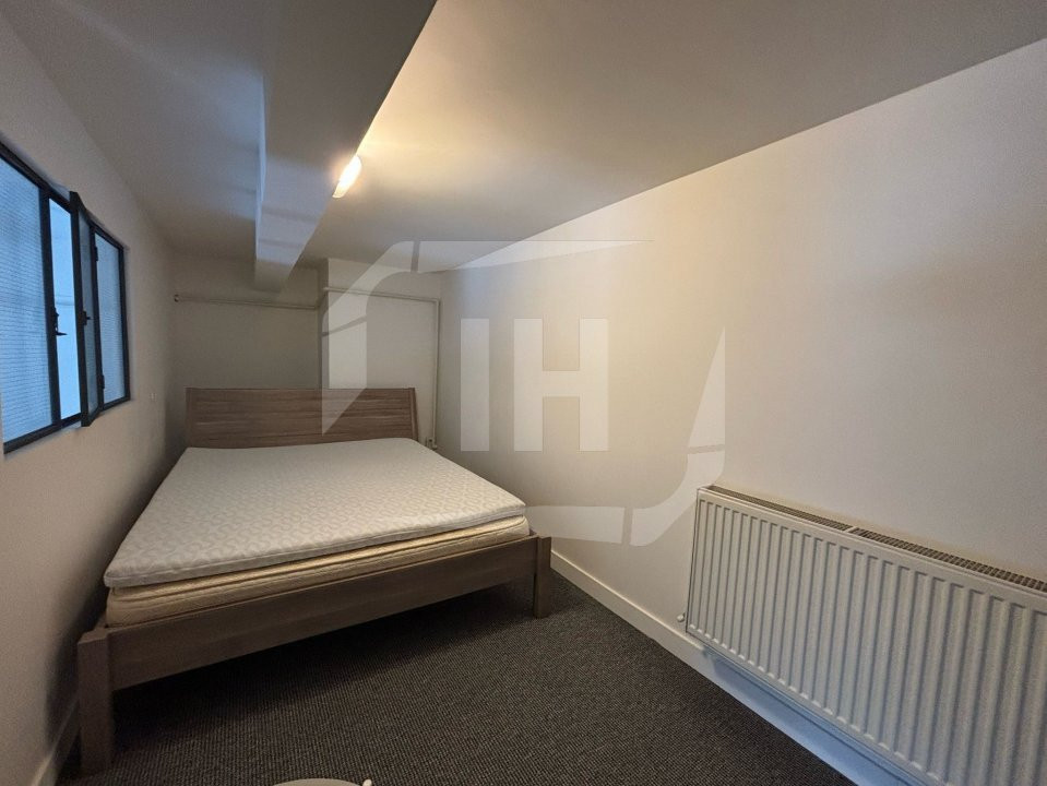 Apartament 3 camere, semidecomandat, parcare, Centru zona Ploiesti