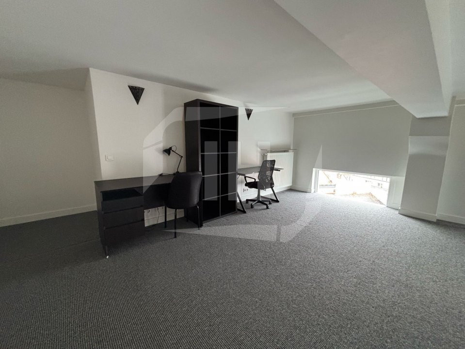 Apartament 3 camere, semidecomandat, parcare, Centru zona Ploiesti