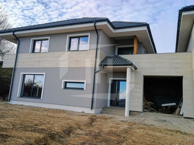 Casa individuala cu panorama, zona Feleacu