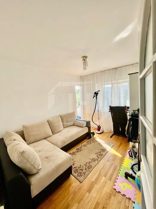 Apartament 3 camere, decomandat, zona strazii Observatorului