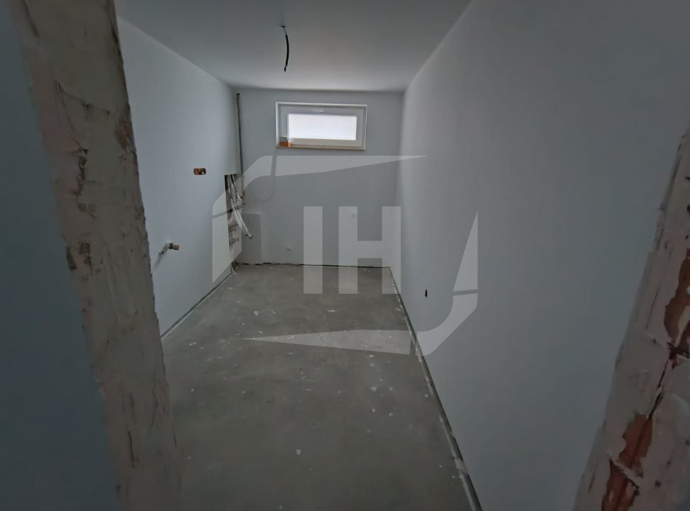 Casa 215 mp utili, teren spatios, zona rezidentiala 