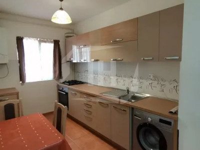 Apartament 1 camera, intermediar, decomandat, parcare, zona Horea