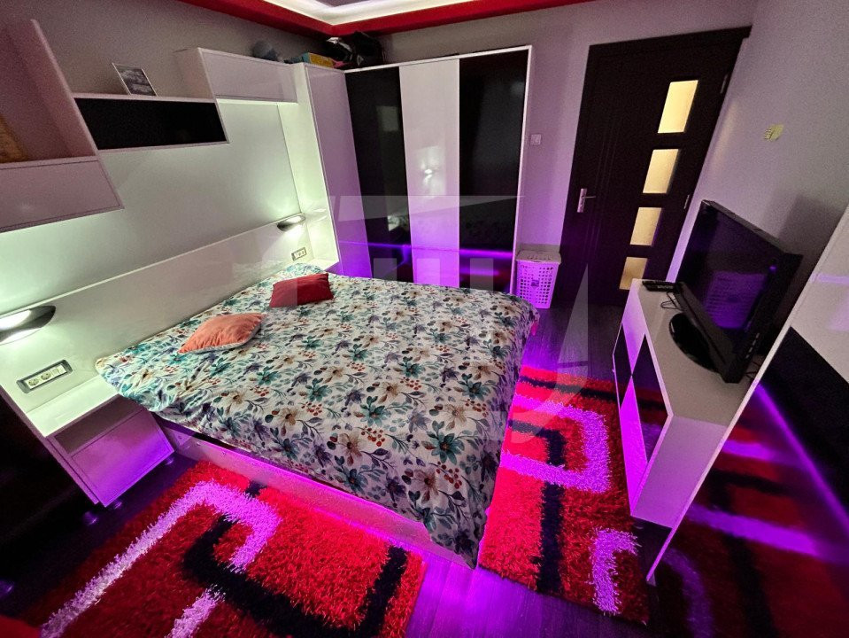 Apartament 4 camere, decomandat, etaj intermediar, zona Expo Transilvania