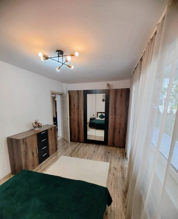 Apartament 3 camere la cheie, parcare subterana, zona Vivo