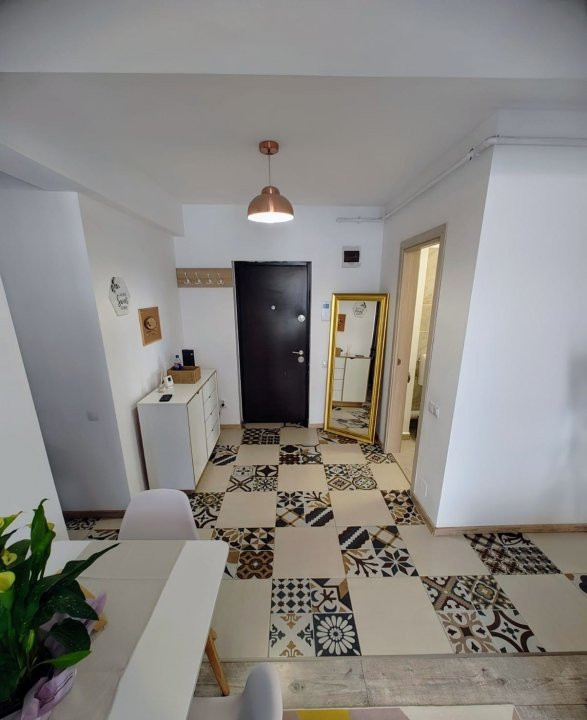 Apartament 3 camere la cheie, parcare subterana, zona Vivo
