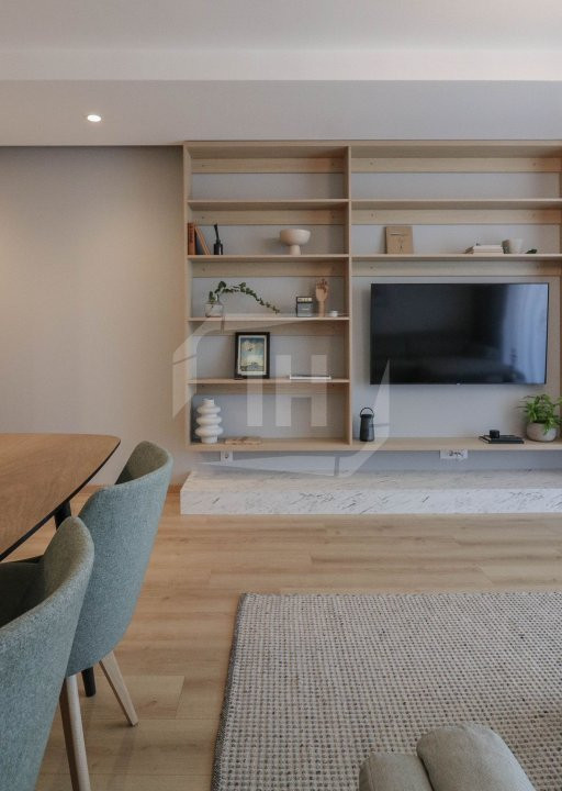 Apartament 3 camere, 2 bai, mobilat/utilat lux in zona Piata Cipariu