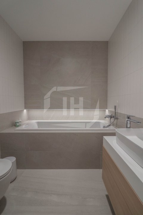 Apartament 3 camere, 2 bai, mobilat/utilat lux in zona Piata Cipariu