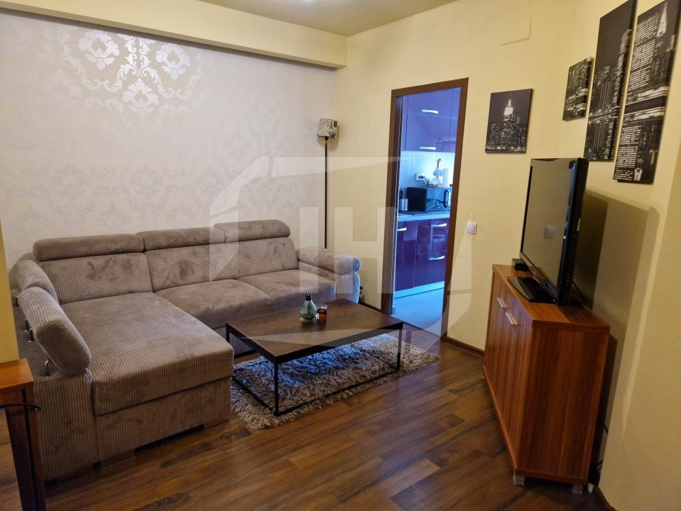 Apartament 2 camere, la cheie, etaj INTERMEDIAR, parcare