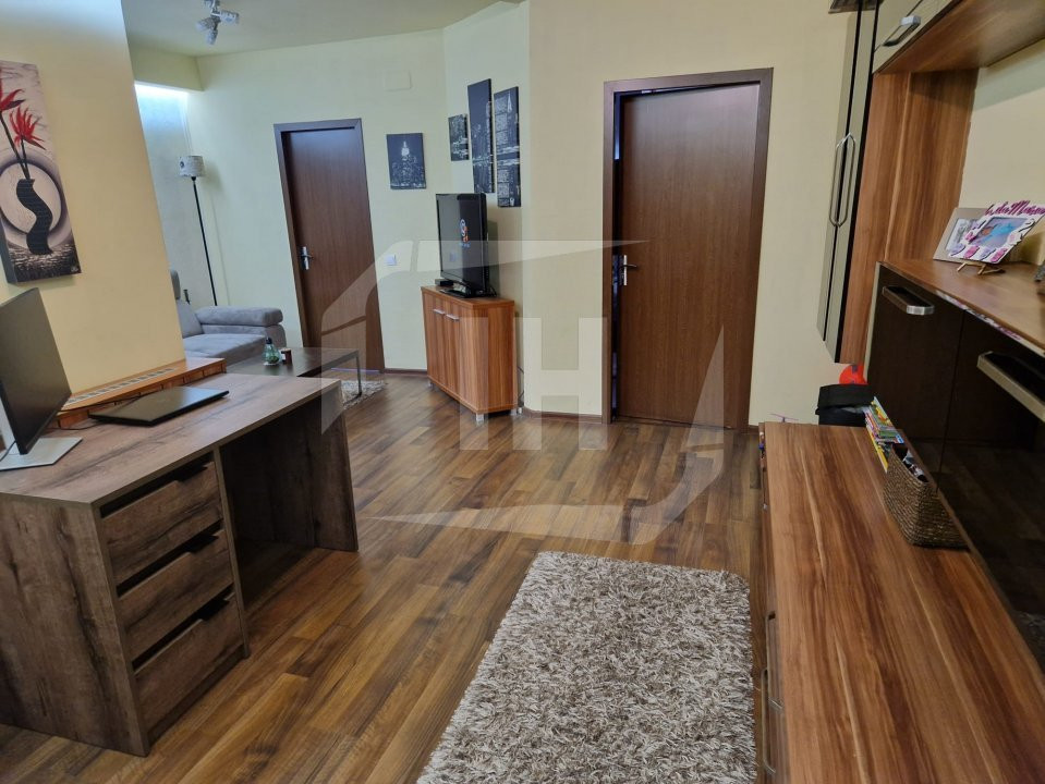 Apartament 2 camere, la cheie, etaj INTERMEDIAR, parcare