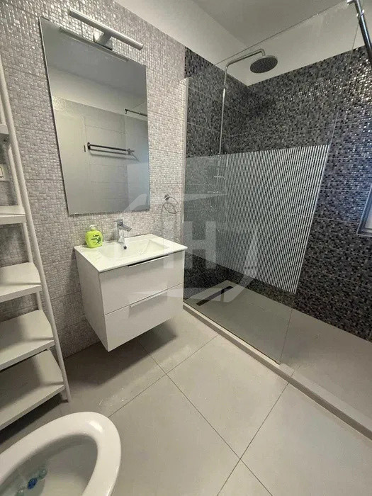 Duplex, 3 dormitoare + living, zona Iris