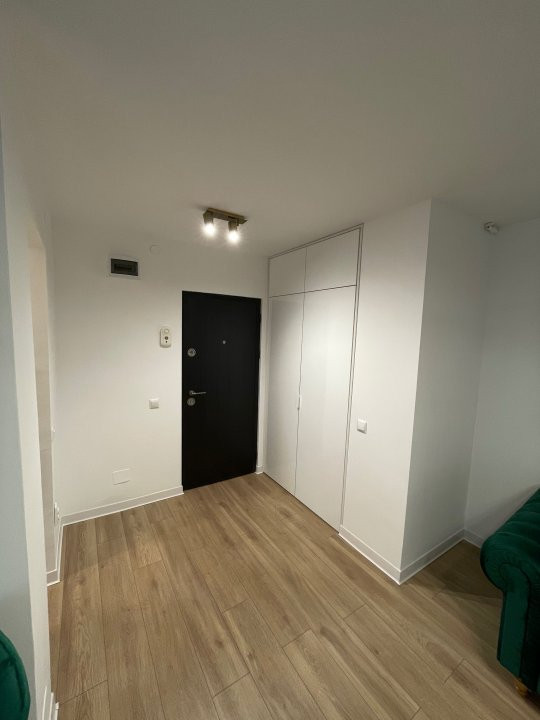 Apartament cu 2 camere renovat integral si mobilat
