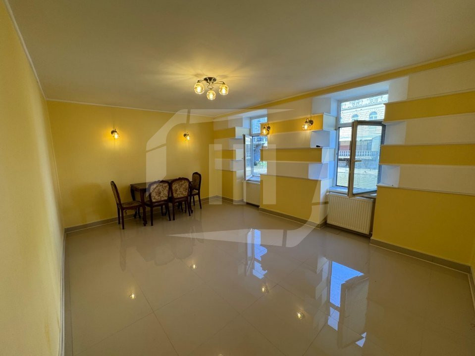 Apartament in Piata Mihai Viteazul