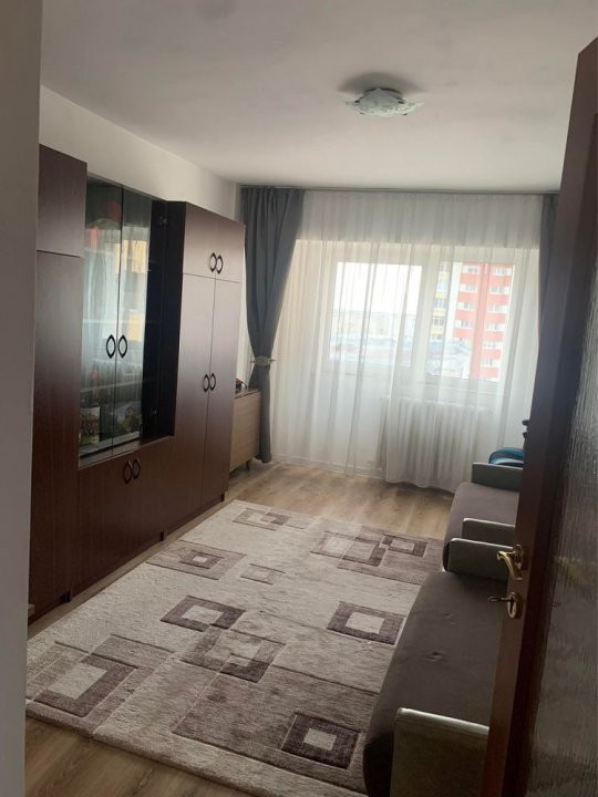 Apartament 2 camere decomandat, zona Iulius Mall