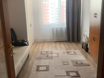 Apartament 2 camere decomandat, zona Iulius Mall